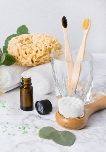 
Ätherische Öle in der Zahnmedizin