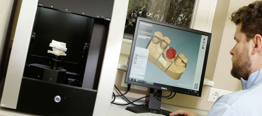 CAD-CMD_Technik im Zahnlabor